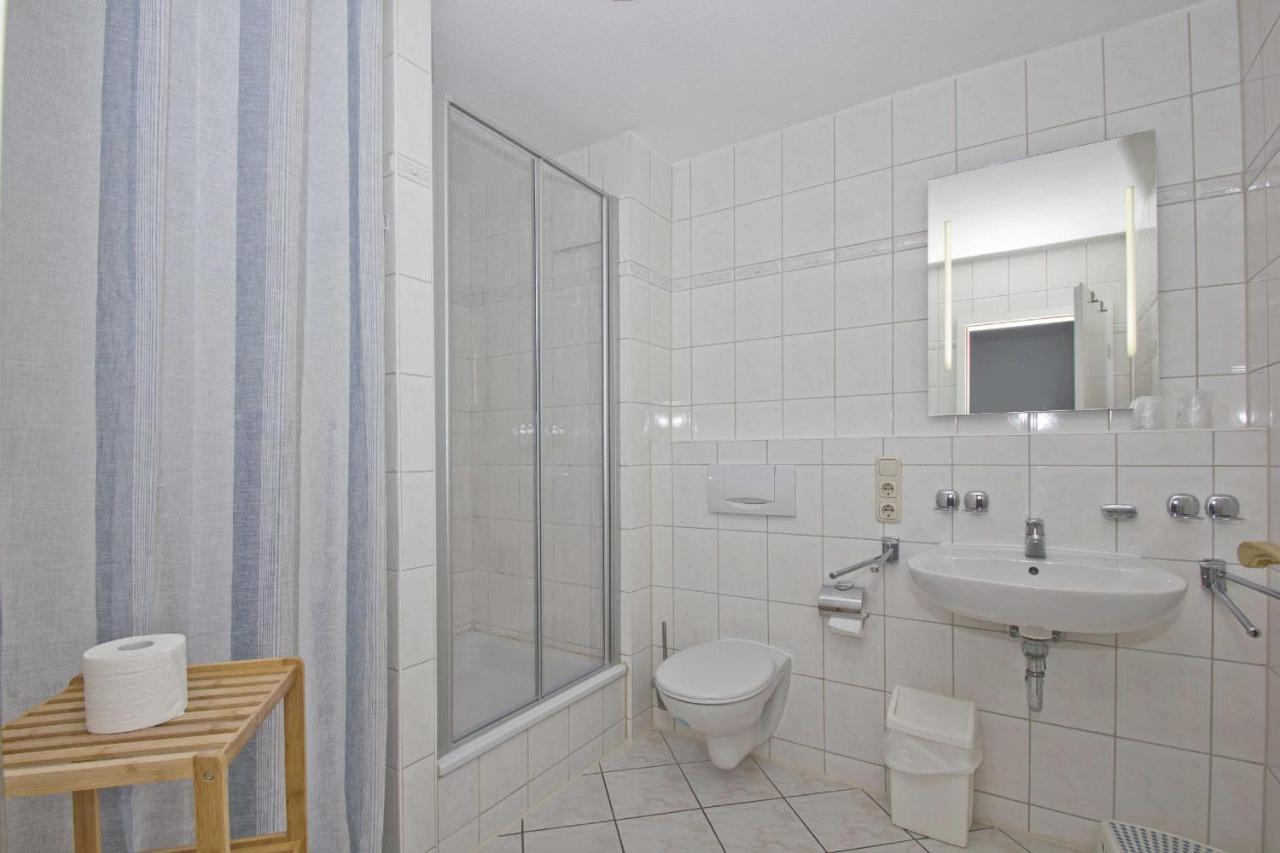 Ferienwohnung Mit Balkon, Gratis Nutzung Vom Ahoi Erlebnisbad Und Sauna In Sellin - Haus Strandeck Fewo 19 Goehren  Eksteriør billede
